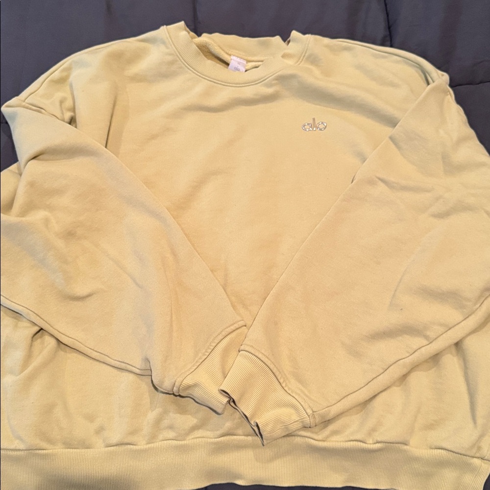 ALO Yoga Yellow Accolade Sweatshirt